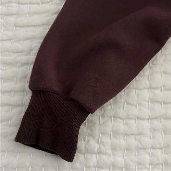 Varley Deep Burgundy /maroon High Neck Top - Picture 5 of 13